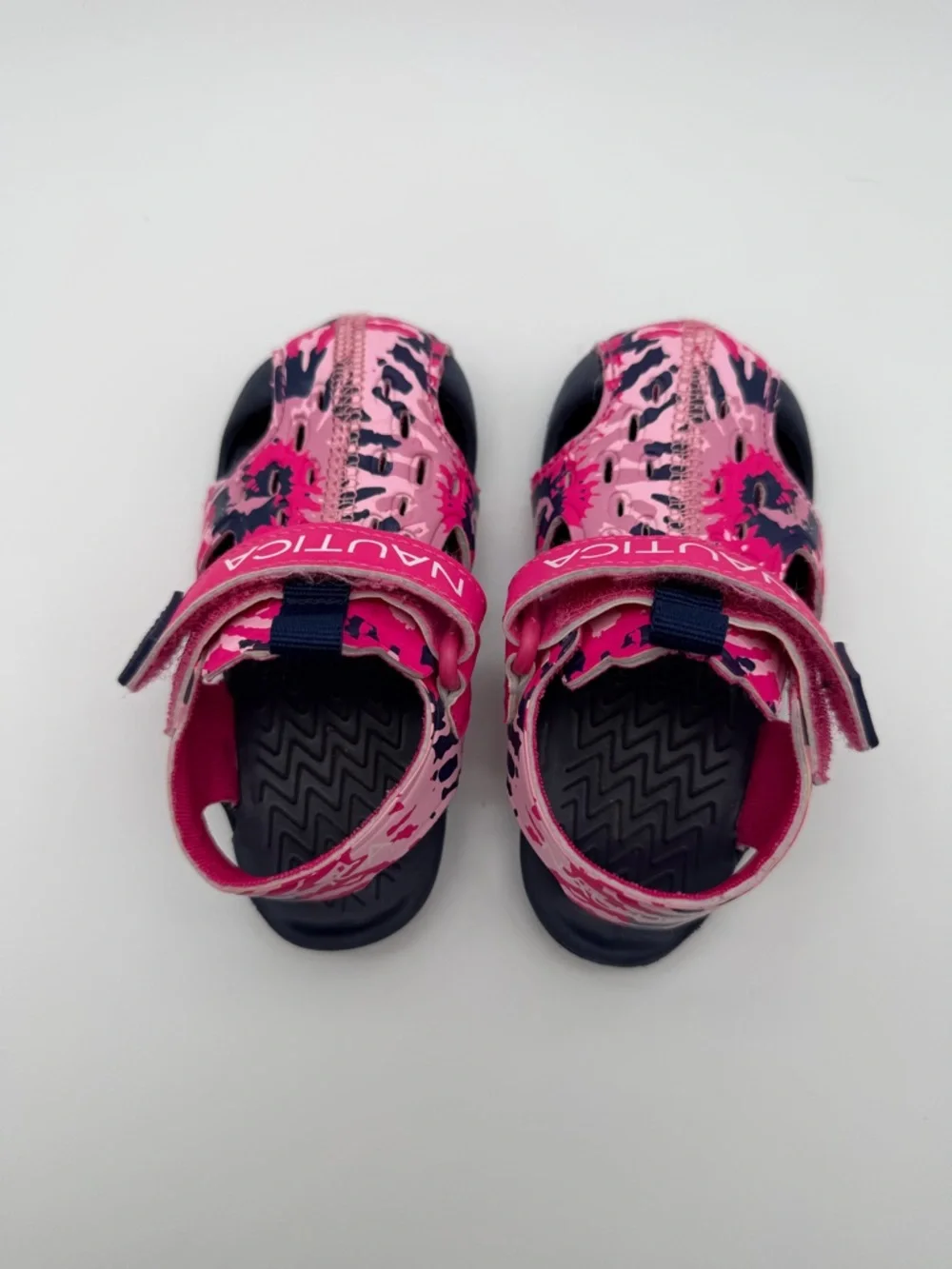 Nautica Kids Pink Camouflage Water Shoes with Navy Accents